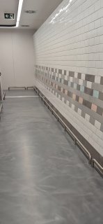 Nárazníky v obchodním centru, Trnava